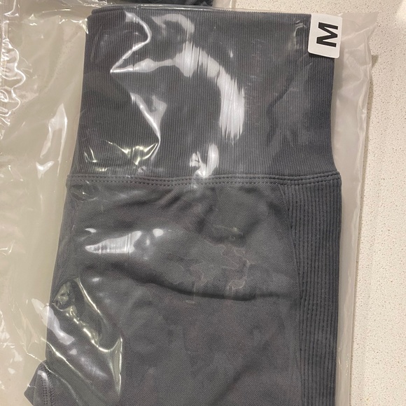 Scrunch butt leggings - Picture 4 of 6